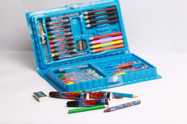 Marvel heroes gift art set